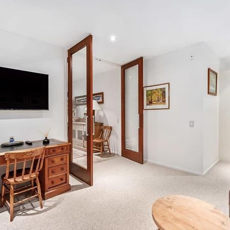 Pembroke Luxury Apartment วานากา ภายนอก รูปภาพ